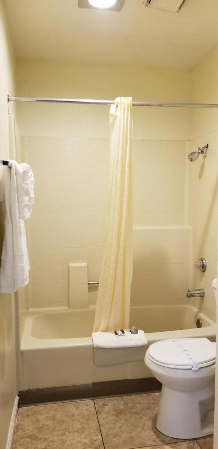 Sierra Crossing Motel Bloomington Dış mekan fotoğraf