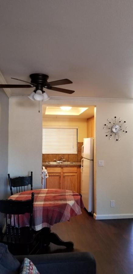 Sierra Crossing Motel Bloomington Dış mekan fotoğraf